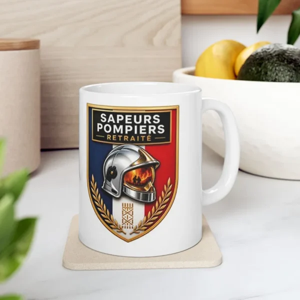 Mug écusson pompier retraité personnalisé