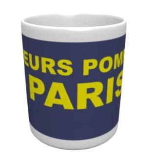 Mugs, porte-clés, tee-shirts : les pompiers de Paris lancent leurs