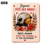 Magnet pompier sur le thème de la fête des mères. A offrir à une maman pompière.
