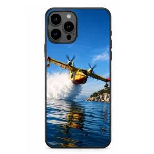 Coque téléphone Iphone et samsung avec canadair de la Sécurité Civile en train d'écoper